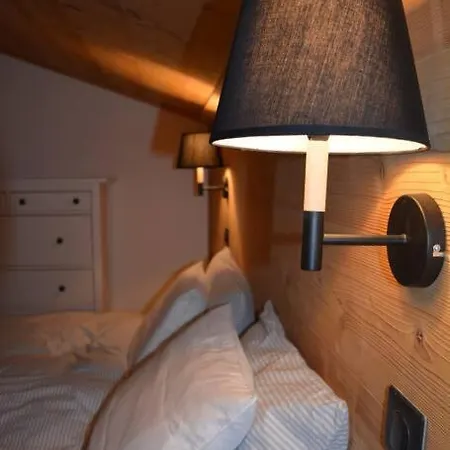 Stijlvol 4-kamerappartement In Aan De Piste Apartment Valmorel